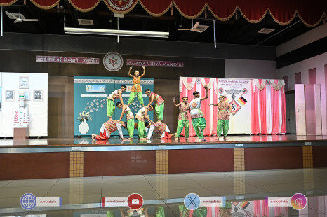 151---हमारी-सबसे-बड़ी-ज़िम्मेदारी...-वफ़ादारी!----Shivam-House-Creative-Assembly-2024-25