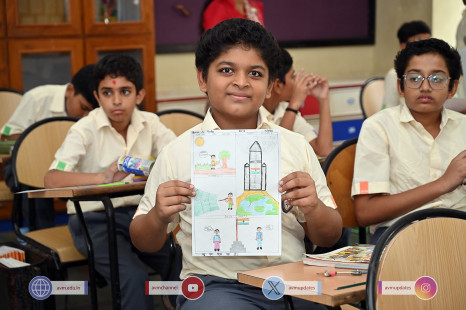 320---Std-1-to-6-Enjoying-Art-Workshop-on-78th-Independence-Day-