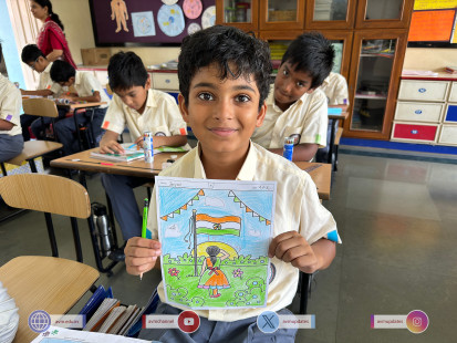 98---Std-1-to-6-Enjoying-Art-Workshop-on-78th-Independence-Day-