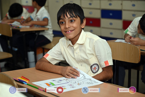 134---Std-1-to-6-Enjoying-Art-Workshop-on-78th-Independence-Day-