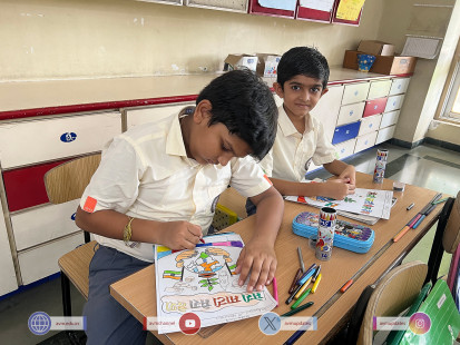 39---Std-1-to-6-Enjoying-Art-Workshop-on-78th-Independence-Day-