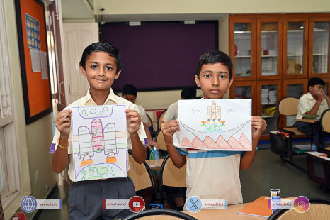 314---Std-1-to-6-Enjoying-Art-Workshop-on-78th-Independence-Day-
