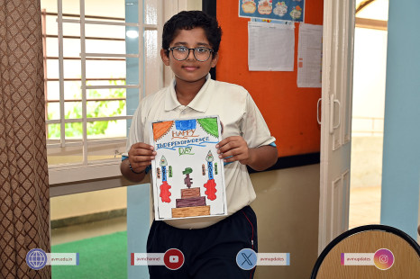 311---Std-1-to-6-Enjoying-Art-Workshop-on-78th-Independence-Day-