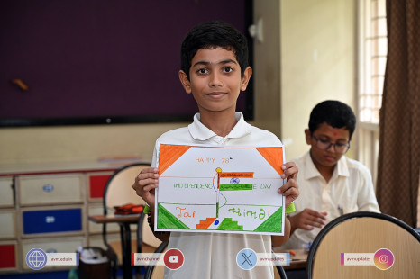 305---Std-1-to-6-Enjoying-Art-Workshop-on-78th-Independence-Day-