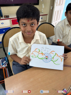 112---Std-1-to-6-Enjoying-Art-Workshop-on-78th-Independence-Day-