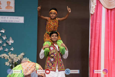 153---हमारी-सबसे-बड़ी-ज़िम्मेदारी...-वफ़ादारी!----Shivam-House-Creative-Assembly-2024-25