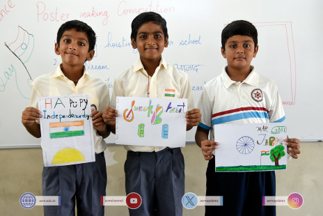 270---Std-1-to-6-Enjoying-Art-Workshop-on-78th-Independence-Day-